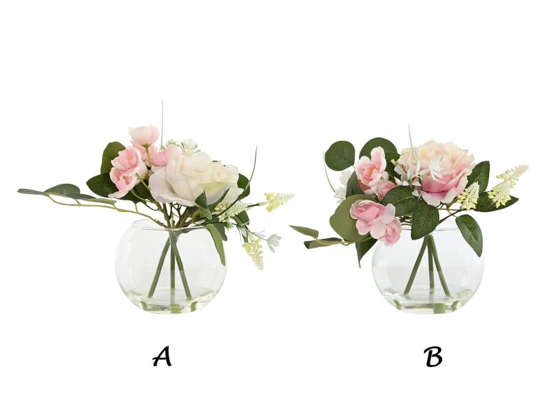 Jarrón con bouquet de flores