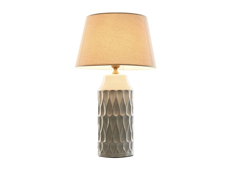 Lámpara con pantalla